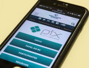 Pix Automático deve ganhar nova função e poderá ser usado em contas-salário em 2027