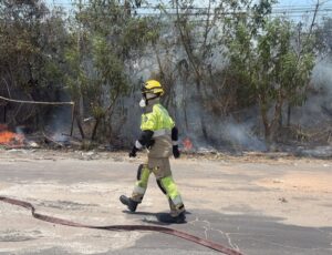 Novo incêndio no Distrito Industrial 2 causa preocupação em Manaus; veja vídeo