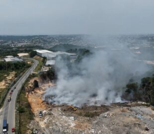 Ipaam multa empresa em R$ 5 milhões após incêndio no Distrito Industrial 2
