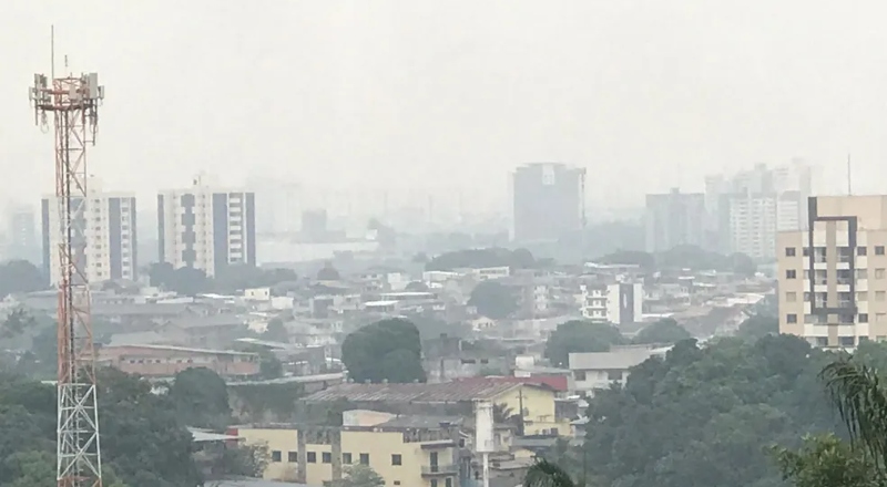 Qualidade do ar fica crítica e UFAM e IFAM suspendem aulas presenciais em Manaus