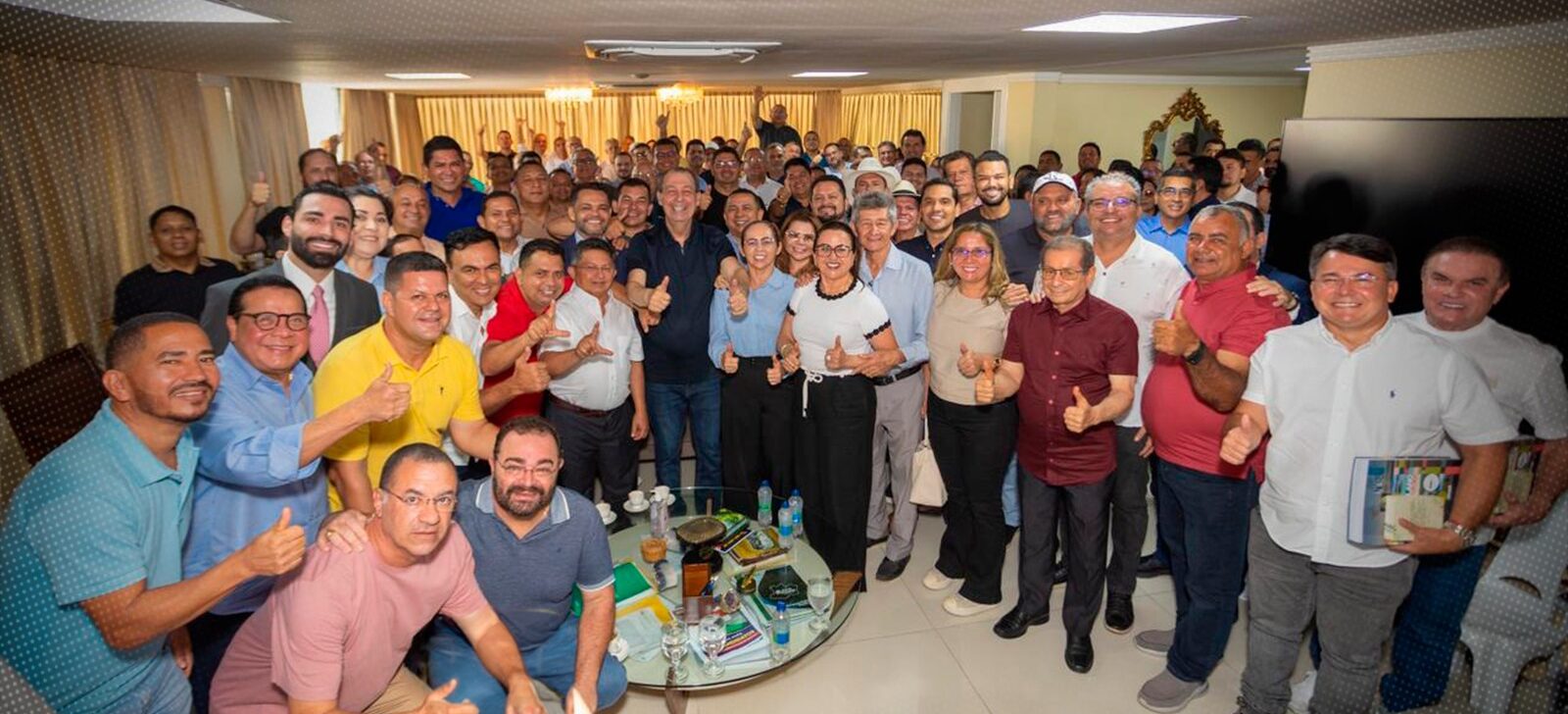 Omar Aziz amplia apoio político com prefeitos do interior para o segundo turno no Amazonas