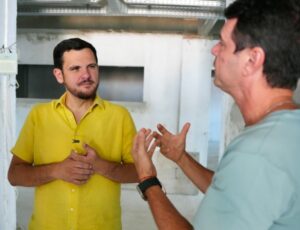Prefeito Renato Junior vistoria obras do Caps no Lago Azul e garante ampliação da rede de atenção psicossocial do município