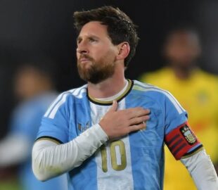 Argentina não poderá aposentar a camisa 10 de Messi em competições oficiais; entenda o motivo