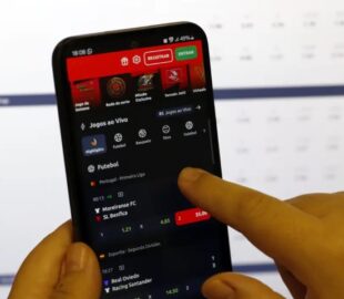 Bancos começam a devolver R$ 1,3 bilhão a apostadores de bets