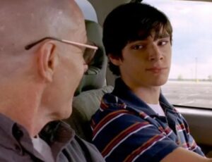 Morre aos 34 anos RJ Mitte, ator que viveu Walter White Jr. em ‘Breaking Bad’