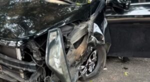 Acidente de trânsito grave chama atenção de motoristas no Centro de Manaus; veja vídeo