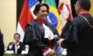 Leda Mara será empossada pela terceira vez no comando do MPAM nesta quinta-feira (15)