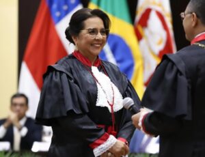 Posse de Leda Mara Albuquerque para terceiro mandato no MPAM