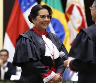 Posse de Leda Mara Albuquerque para terceiro mandato no MPAM