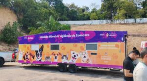 Unidade móvel Caramelo da prefeitura inicia cirurgias de cães e gatos no bairro São José Operário