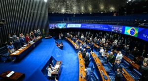 Senado aprova fim da escala 6×1