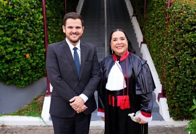 Prefeito Renato Junior prestigia recondução da procuradora-geral Leda Mara ao comando do MP-AM e destaca importância do diálogo entre os poderes