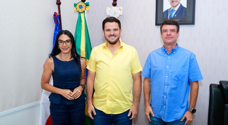 Prefeito Renato Junior nomeia Shádia Fraxe no comando da Semsa e major Renan Libório na chefia da Casa Militar