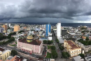 Manaus deve registrar pancadas de chuva e trovoadas neste domingo e segunda-feira