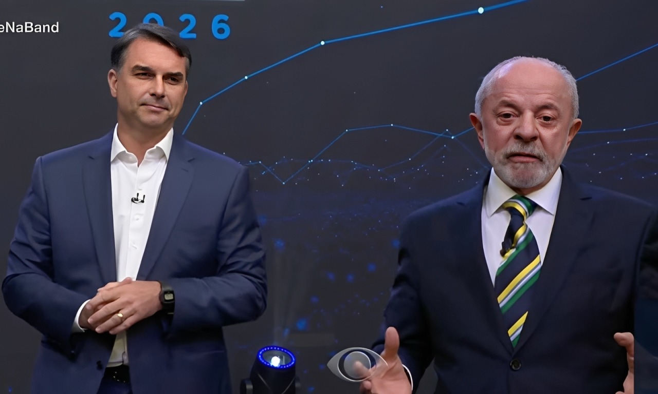 Flávio Bolsonaro detona gastança de Lula e promete alívio no bolso dos eleitores: ‘vou tirar do Lula e dar pra você’