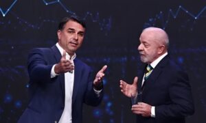 Lula defende ‘saidinha’ de presos após Flávio Bolsonaro citar assassinatos durante debate da Band: ‘É justo que saia para ver a família’