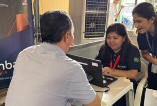 Âmbar Energia leva atendimento móvel a dez bairros de Manaus