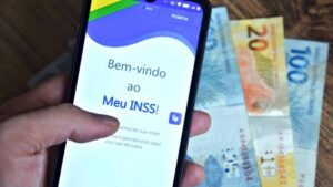INSS prepara pagamento extra em novembro; veja quem vai receber e como consultar os valores