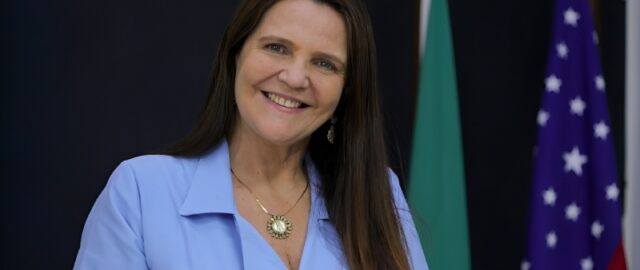 Jornalista Mônica Santaella é nomeada para o comando da SECOM