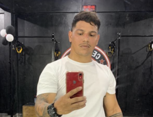 Noite de terror: saiba quem é o jovem que teve a casa invadida e foi morto a tiros por criminosos no bairro Petrópolis