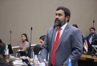 Dr. George Lins destaca transporte gratuito para indígenas do Vale do Javari votarem no dia 25