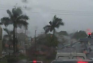 Temporal atinge Manaus e acende alerta para alagamentos e rajadas de vento