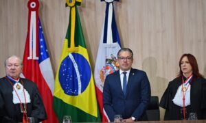 TCE-AM prestigia posse dos novos desembargadores do TJAM