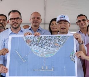 Eduardo Braga e ministro de Portos acompanham avanço das obras do Porto da Manaus Moderna