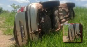 Acidente com carro que transportava urnas eletrônicas deixa duas mulheres feridas no Amazonas