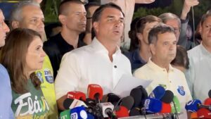 Após polêmica decisão de Zanin, Flávio Bolsonaro anuncia que vai pedir anulação das eleições; veja vídeo