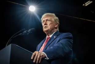 Trump oferece US$ 1 milhão por denúncias que levem a condenações por fraude eleitoral