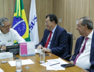 Braga se reúne com ministro da Saúde para debater o fim da fila do SISREG no Amazonas