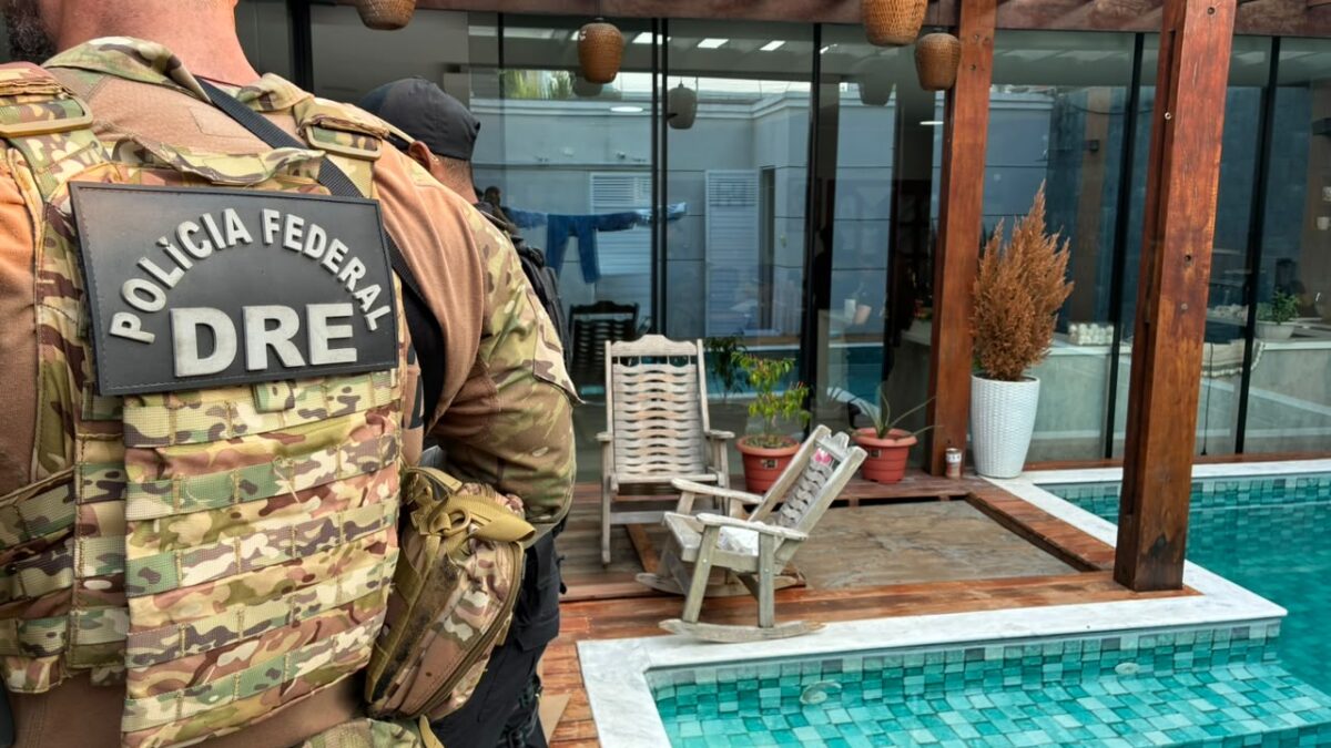 Saiba o que a PF encontrou na casa de empresários em esquema que movimentou mais de R$ 31 milhões do tráfico de drogas no AM