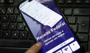 Receita Federal paga restituição do Imposto de Renda nesta sexta-feira; veja quem recebe